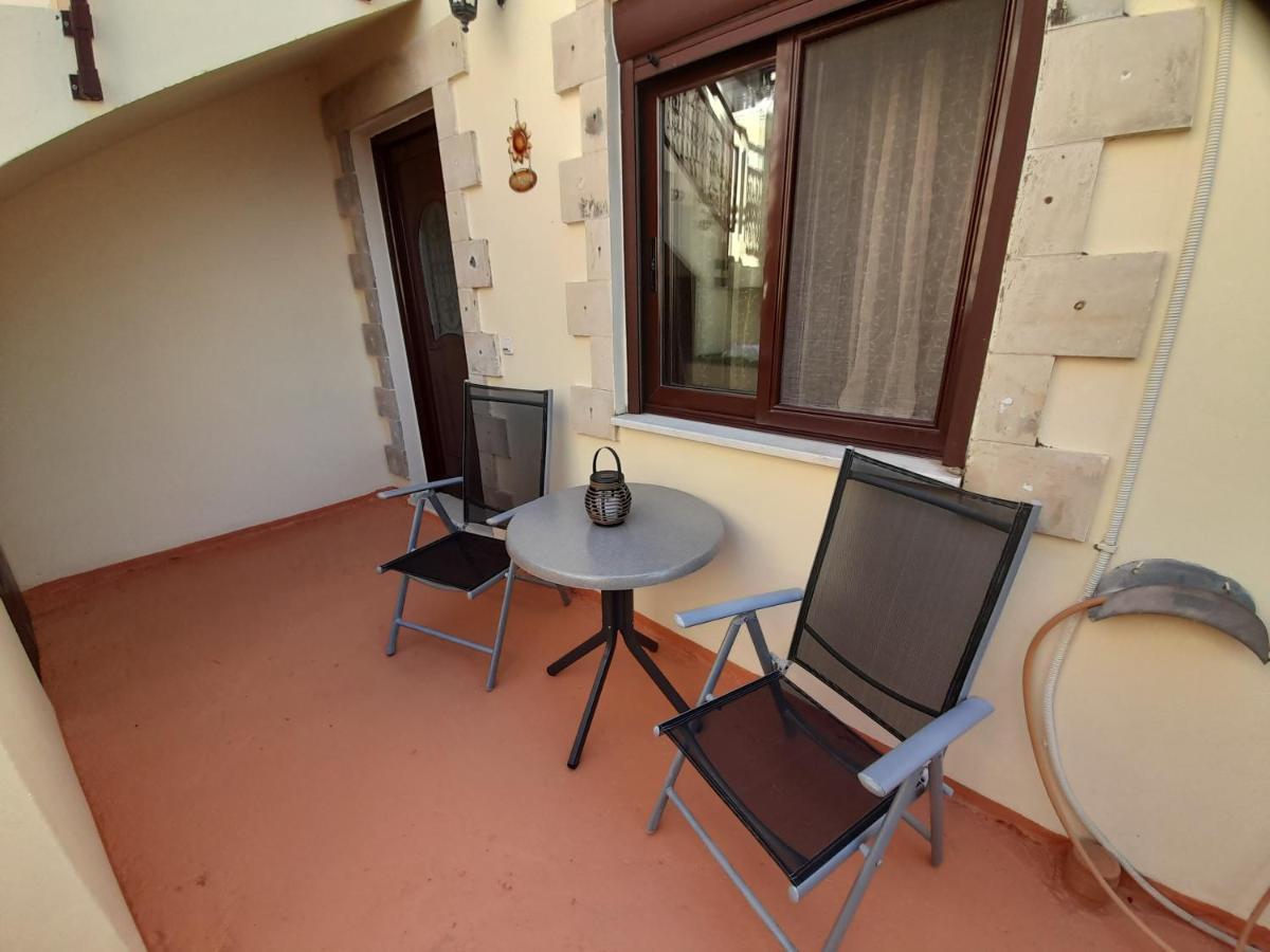 Nikos Studio Kalivai Exteriör bild